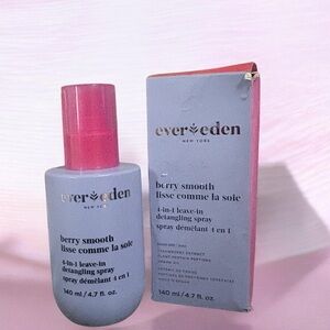 ever eden berry Smooth Detangling Spray
